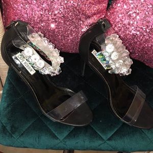 Black embellished heels! Size 10. Worn once!